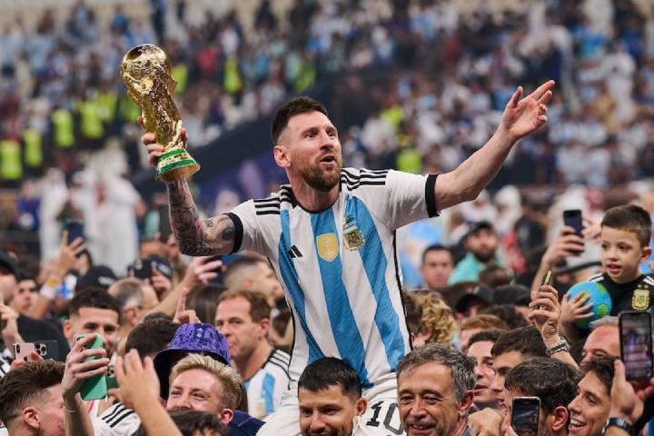 Subastarán las Camisetas Utilizadas por Messi en el Mundial de Qatar