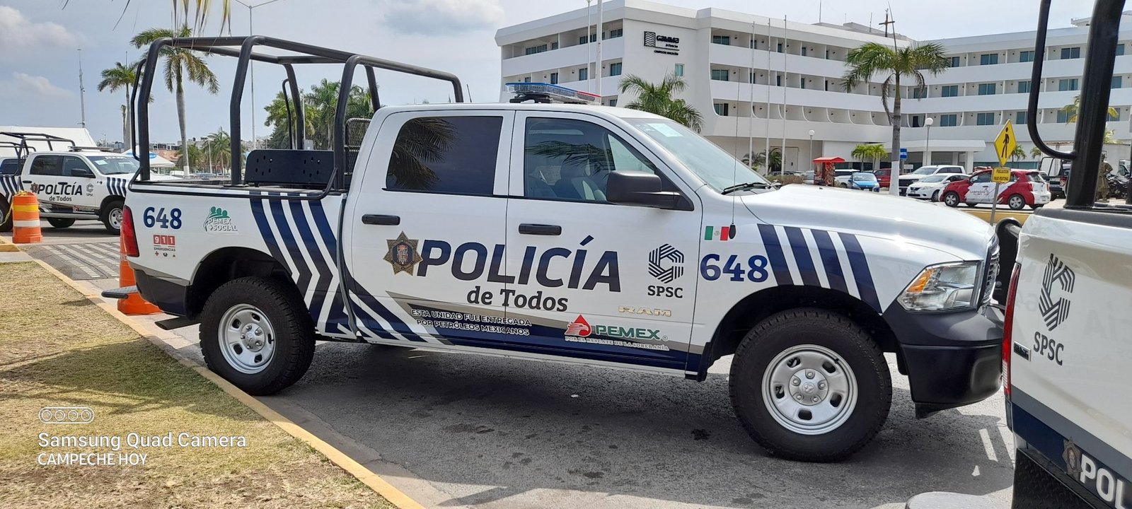 Policía