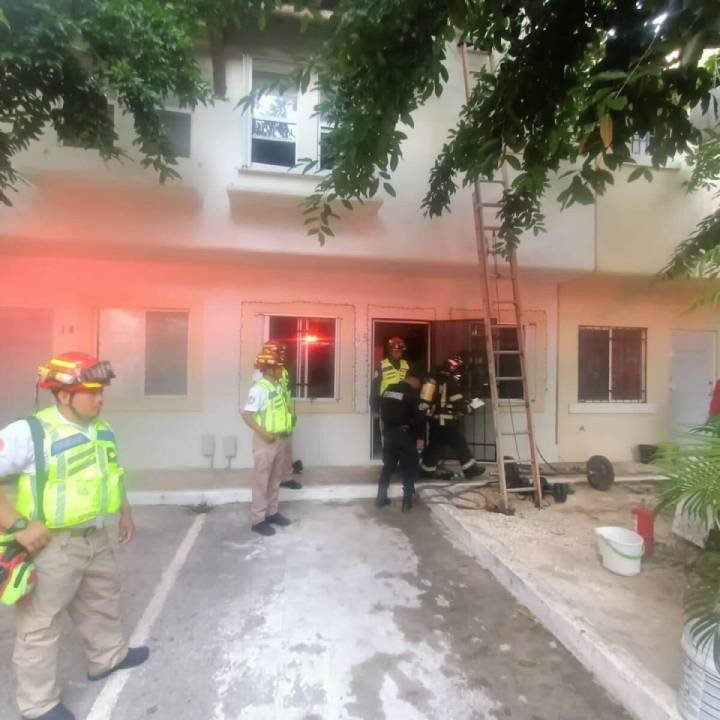 Intervención Rápida: Incidente de Incendio Amenaza Hogar en Real Ibiza