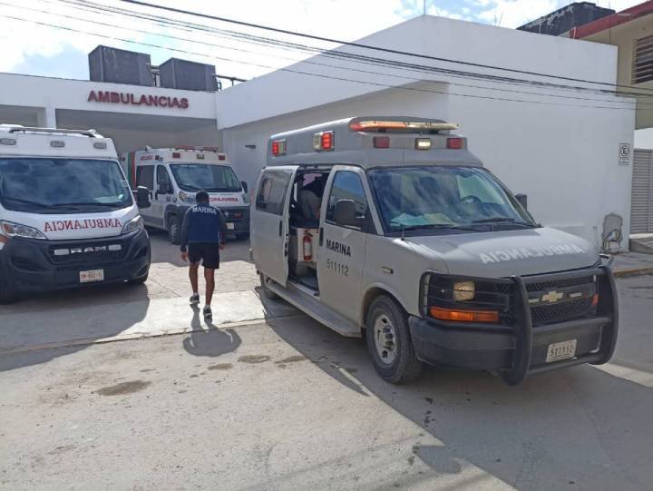 Apoyo de la Marina a Mujer Herida en Bacalar