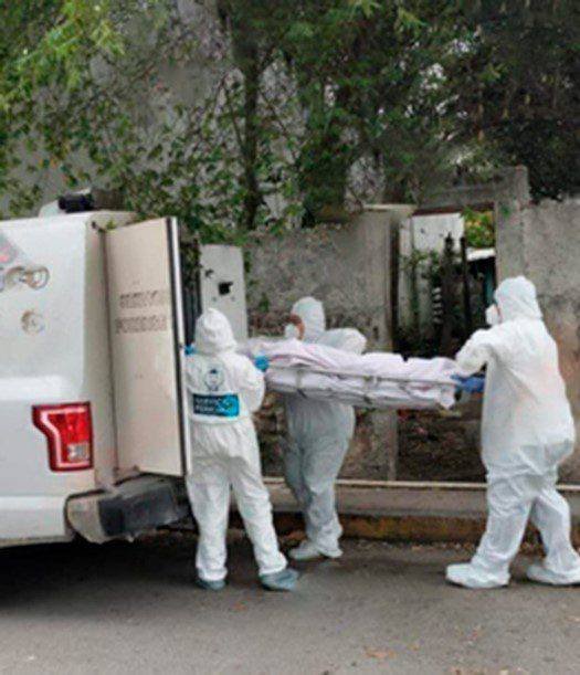 Descubrimiento Impactante: Vecino Encuentra a su Compañero de Vecindario Fallecido