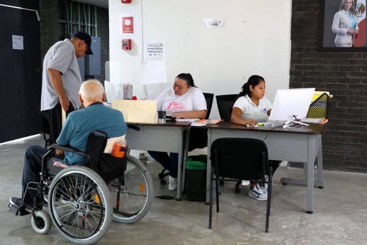 DIF Solidaridad ofrece trámites para personas con discapacidad