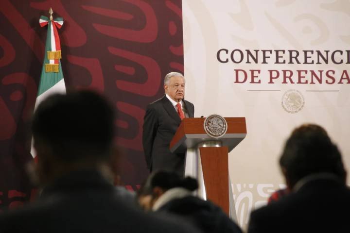 AMLO establece Fondo para Pensiones y Jubilación