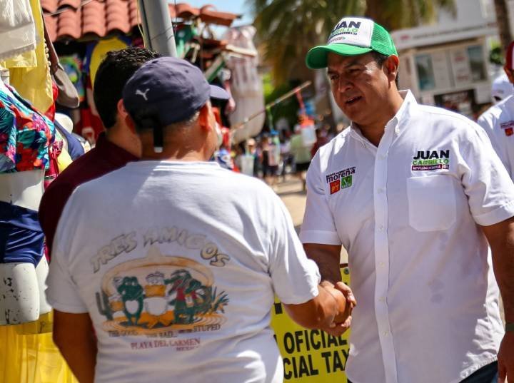 Juan Carrillo a favor de seguir apoyando la economía del pueblo trabajador