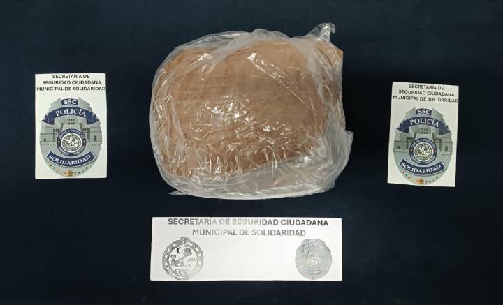 Operativo en Playa del Carmen asegura narcótico cerca de zona de playas