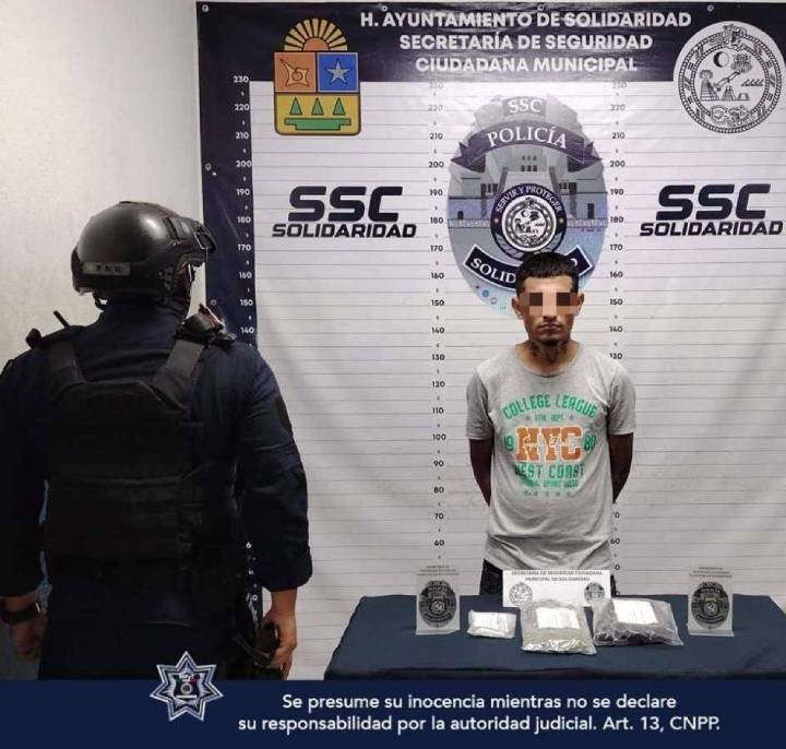 Arrestan a Dos Personas por Narcóticos en Playa del Carmen