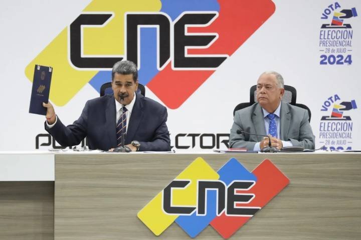 Denuncia presidente de Venezuela intento de golpe de estado tras elecciones