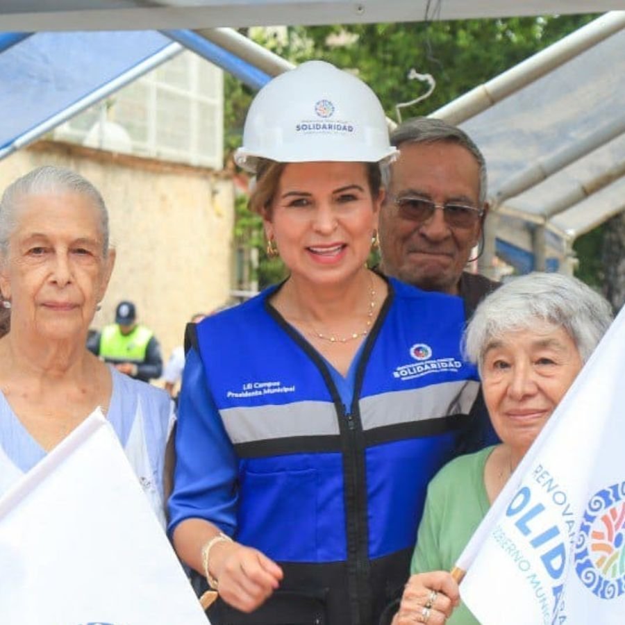 Logran histórica pavimentación en Solidaridad