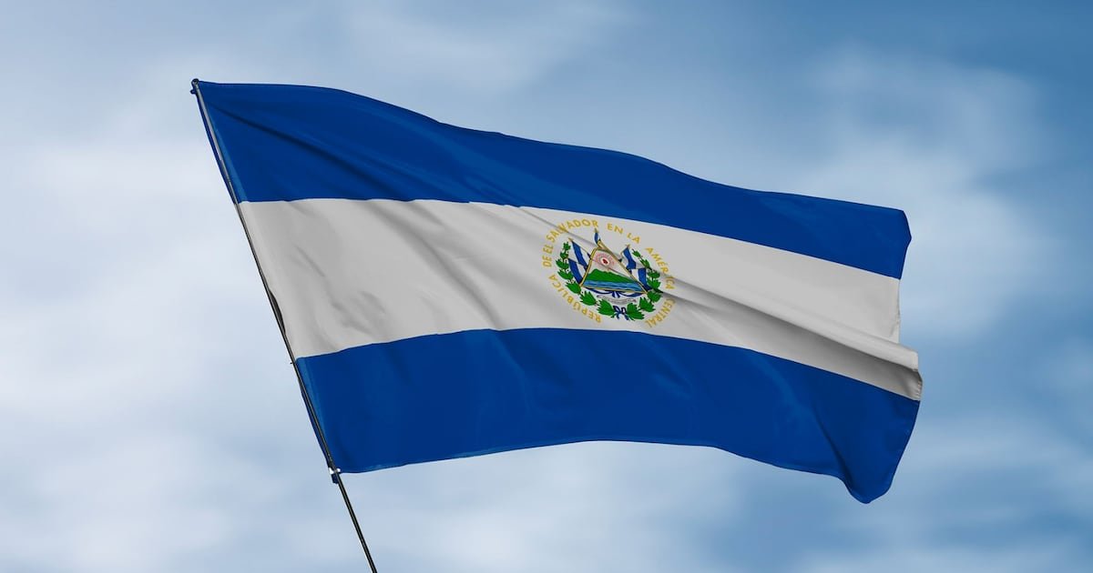 Estados Unidos califica a El Salvador con nivel seguro para viajar: ‘Pandillas han disminuido’